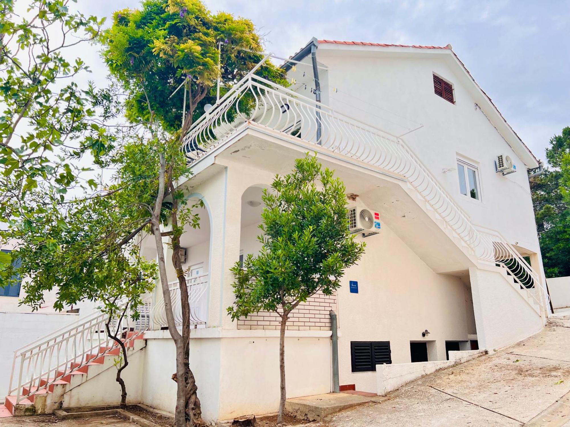 Sea Breeze Apartment Starigrad Paklenica