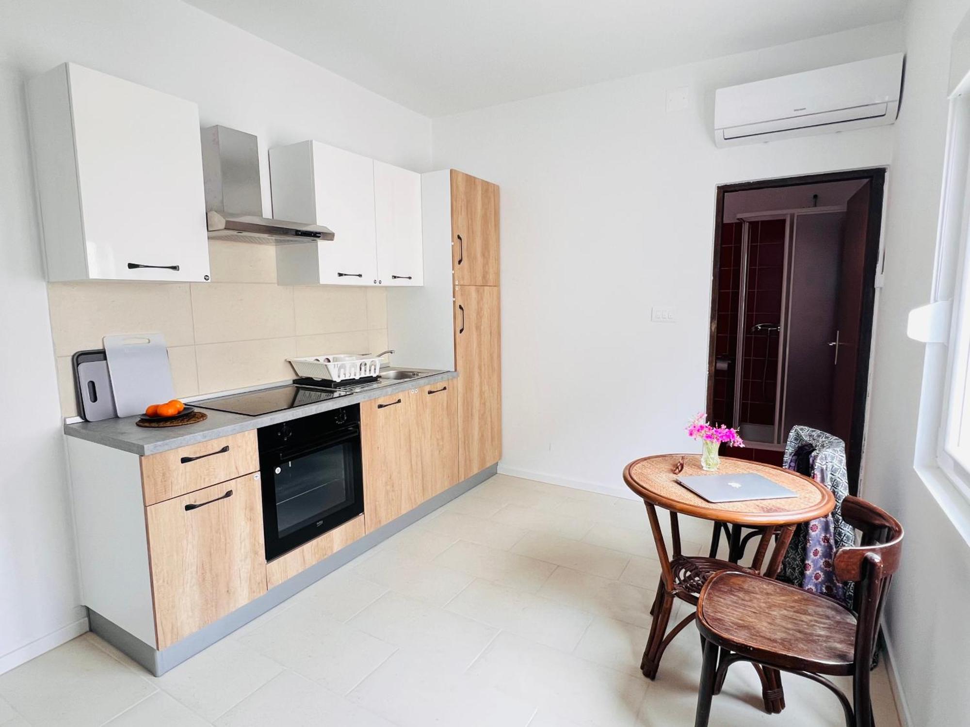 Sea Breeze Apartment Starigrad Paklenica